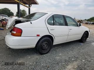 ✅ 1999 Nissan Altima XE • VIN: 1N4DL01D0XC218531 • Lot: 64092344. Wystawiony na Copart z przebiegiem 202 597 mil. Bezpłatny archiwum sprzedaży aukcyjnych z USA i szczegółowy raport historii pojazdu na DreamBid. Zdjęcie 3.