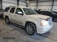 ✅ 2009 GMC Yukon Denali • VIN: 1GKFK03279R258773 • Лот: 68915035. Опубликован ранее на Copart с пробегом 165 145 миль. Бесплатный доступ к архиву аукционных продаж из США и подробный отчёт об истории автомобиля на DreamBid. Изображение 4.