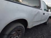 ✅ 2000 Ford F-150 XL • VIN: 1FTZF1720YNA88971 • Lot: 43840288. Wystawiony na IAAI z przebiegiem 249 903 mil. Bezpłatny archiwum sprzedaży aukcyjnych z USA i szczegółowy raport historii pojazdu na DreamBid. Zdjęcie 6.