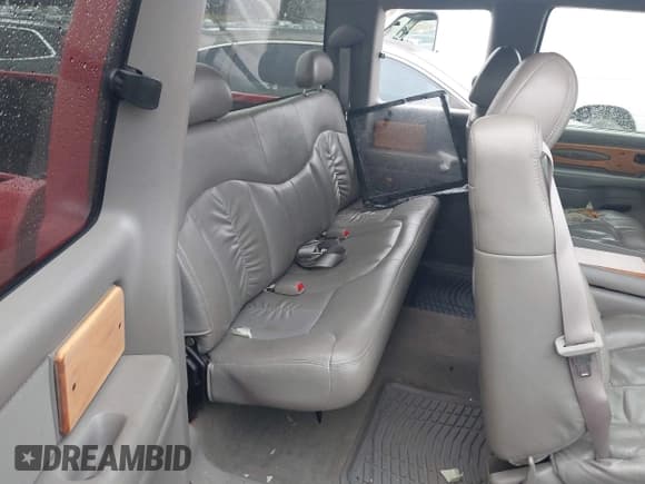 ✅ 1999 GMC Sierra 1500 SLE • VIN: 1GTEK19T7XZ510273 • Лот: 41557907. Опубликован ранее на IAAI с пробегом 231 587 миль. Бесплатный доступ к архиву аукционных продаж из США и подробный отчёт об истории автомобиля на DreamBid. Изображение 8.