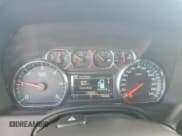 ✅ 2016 Chevrolet Suburban LT • VIN: 1GNSKHKC9GR302148 • Lot: 92683915. Wystawiony na Copart z przebiegiem 106 860 mil. Bezpłatny archiwum sprzedaży aukcyjnych z USA i szczegółowy raport historii pojazdu na DreamBid. Zdjęcie 9.