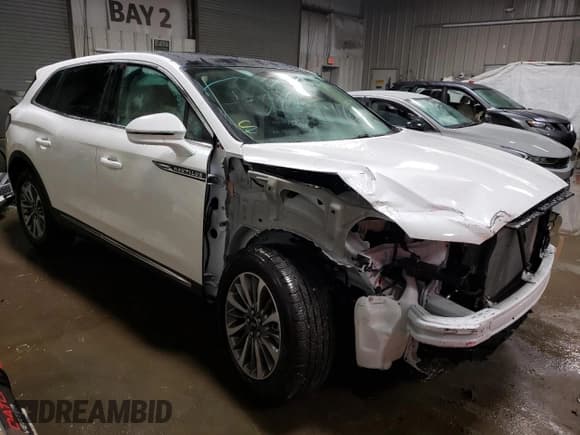 ✅ 2022 Lincoln Nautilus Reserve • VIN: 2LMPJ8KPXNBL06083 • Лот: 42263213. Опубликован ранее на Copart с пробегом 8 836 миль. Бесплатный доступ к архиву аукционных продаж из США и подробный отчёт об истории автомобиля на DreamBid. Изображение 4.