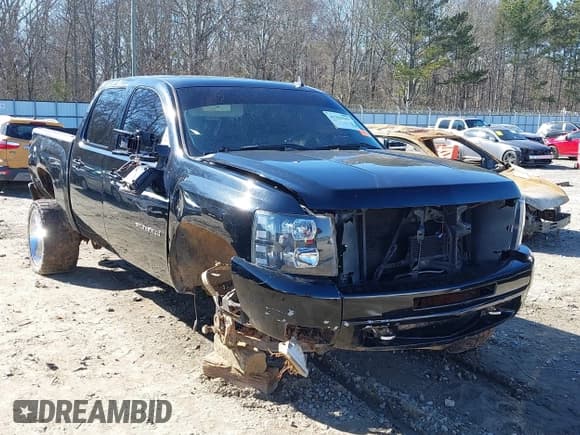 ✅ 2012 Chevrolet Silverado 1500 LTZ • VIN: 3GCPCTE0XCG187988 • Lot: 41315163. Wystawiony na IAAI z przebiegiem 218 700 mil. Bezpłatny archiwum sprzedaży aukcyjnych z USA i szczegółowy raport historii pojazdu na DreamBid. Zdjęcie 6.