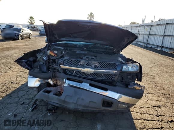 ✅ 2005 Chevrolet Silverado 1500 LT • VIN: 2GCEC19T351160935 • Лот: 70508934. Опубликован ранее на Copart с пробегом Не указан. Бесплатный доступ к архиву аукционных продаж из США и подробный отчёт об истории автомобиля на DreamBid. Изображение 5.