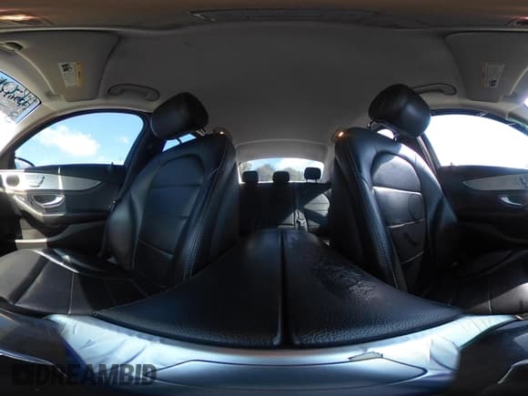 ✅ 2016 Mercedes-Benz C 300 • VIN: 55SWF4JB8GU130912 • Lot: 42961107. Listed on IAAI with 138,964 mi. Free auction sales archive from the USA and detailed vehicle history report at DreamBid. Image 18.