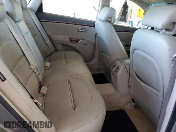 ✅ 2007 Hyundai Azera SE • VIN: KMHFC46F57A209495 • Lot: 84614145. Listed on Copart with 188,206 mi. Free auction sales archive from the USA and detailed vehicle history report at DreamBid. Image 10.