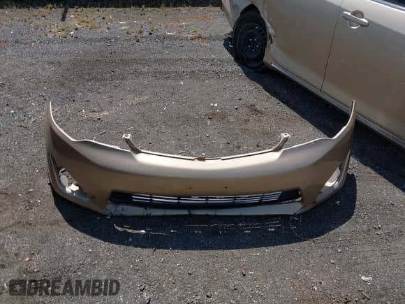 2012 Toyota Camry XLE с VIN 4T1BD1FK5CU018062, выставлен на аукционе IAAI как лот 43125587 с пробегом 158 980 миль миль и . История ставок и продаж доступна на DreamBid. Изображение 11.