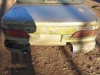 ✅ 1995 Ford Taurus GL • VIN: 1FALP52U1SA180937 • Lot: 43777224. Listed on IAAI with 138,027 mi. Free auction sales archive from the USA and detailed vehicle history report at DreamBid. Image 6.