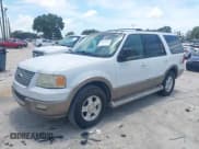 ✅ 2004 Ford Expedition Eddie Bauer • VIN: 1FMPU17L24LB66822 • Lot: 42899831. Wystawiony na IAAI z przebiegiem 132 367 mil. Bezpłatny archiwum sprzedaży aukcyjnych z USA i szczegółowy raport historii pojazdu na DreamBid. Zdjęcie 17.