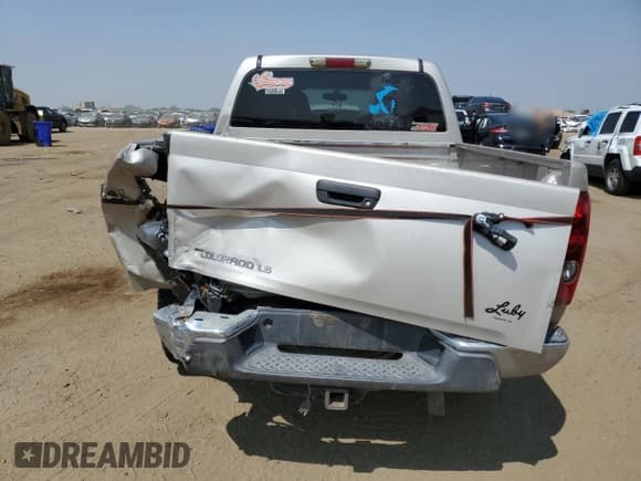✅ 2004 Chevrolet Colorado 1SB LS Z85 • VIN: 1GCDT136648103817 • Лот: 64425774. Опубликован ранее на Copart с пробегом 354 662 миль. Бесплатный доступ к архиву аукционных продаж из США и подробный отчёт об истории автомобиля на DreamBid. Изображение 6.