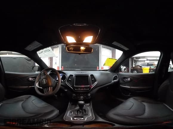 ✅ 2021 Jeep Cherokee Latitude Lux • VIN: 1C4PJLMX4MD235343 • Lot: 42517860. Wystawiony na IAAI z przebiegiem 37 585 mil. Bezpłatny archiwum sprzedaży aukcyjnych z USA i szczegółowy raport historii pojazdu na DreamBid. Zdjęcie 19.