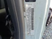 ✅ 2006 Volkswagen Beetle • VIN: 3VWRF31Y76M320169 • Lot: 51388145. Wystawiony na Copart z przebiegiem 130 912 mil. Bezpłatny archiwum sprzedaży aukcyjnych z USA i szczegółowy raport historii pojazdu na DreamBid. Zdjęcie 14.