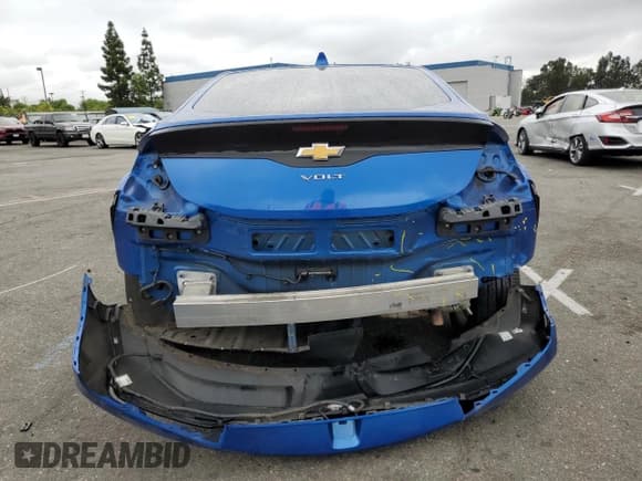 ✅ 2016 Chevrolet Volt LT • VIN: 1G1RC6S51GU137664 • Lot: 73316423. Wystawiony na Copart z przebiegiem 108 960 mil. Bezpłatny archiwum sprzedaży aukcyjnych z USA i szczegółowy raport historii pojazdu na DreamBid. Zdjęcie 6.