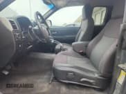 ✅ 2012 Chevrolet Colorado 1LT • VIN: 1GCESCF99C8152792 • Лот: 60963475. Опубликован ранее на Copart с пробегом 153 186 миль. Бесплатный доступ к архиву аукционных продаж из США и подробный отчёт об истории автомобиля на DreamBid. Изображение 7.