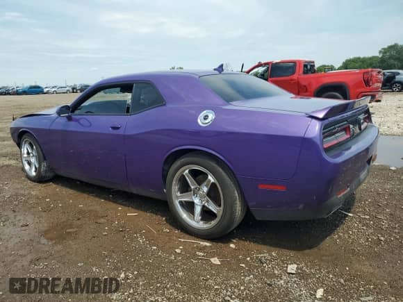 ✅ 2019 Dodge Challenger GT • VIN: 2C3CDZJG3KH571339 • Lot: 64327615. Wystawiony na Copart z przebiegiem 99 368 mil mil. Skorzystaj z bezpłatnego archiwum sprzedaży aukcyjnych z USA i zobacz szczegółowy raport historii pojazdu na DreamBid. Zdjęcie 2.