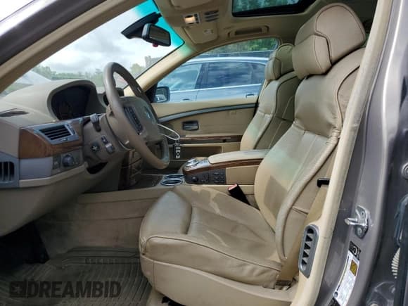✅ 2005 BMW 7 Series 745Li • VIN: WBAGN63555DS58036 • Lot: 55787485. Listed on Copart with 111,395 mi. Free auction sales archive from the USA and detailed vehicle history report at DreamBid. Image 7.
