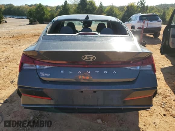 ✅ 2024 Hyundai Elantra SEL • VIN: KMHLS4DG7RU764449 • Лот: 82053995. Опубликован ранее на Copart с пробегом 26 204 миль. Бесплатный доступ к архиву аукционных продаж из США и подробный отчёт об истории автомобиля на DreamBid. Изображение 6.