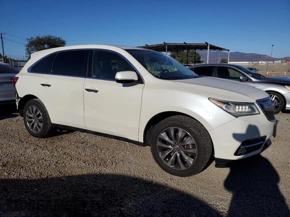 ✅ 2015 Acura MDX Technology • VIN: 5FRYD3H44FB003315 • Lot: 71661615. Wystawiony na Copart z przebiegiem 182 174 mil. Bezpłatny archiwum sprzedaży aukcyjnych z USA i szczegółowy raport historii pojazdu na DreamBid. Zdjęcie 4.