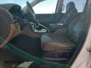 ✅ 2014 GMC Acadia SLT • VIN: 1GKKRSKDXEJ240561 • Lot: 92854855. Wystawiony na Copart z przebiegiem 225 789 mil. Bezpłatny archiwum sprzedaży aukcyjnych z USA i szczegółowy raport historii pojazdu na DreamBid. Zdjęcie 7.