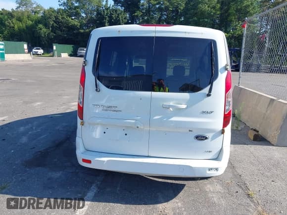 ✅ 2014 Ford Transit Connect XLT • VIN: NM0GS9F75E1163307 • Lot: 42985745. Wystawiony na IAAI z przebiegiem 172 172 mil. Bezpłatny archiwum sprzedaży aukcyjnych z USA i szczegółowy raport historii pojazdu na DreamBid. Zdjęcie 16.