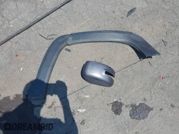 ✅ 2017 Jeep Renegade Trailhawk • VIN: ZACCJBCB6HPF05209 • Lot: 42623396. Listed on IAAI with 129,996 mi. Free auction sales archive from the USA and detailed vehicle history report at DreamBid. Image 12.