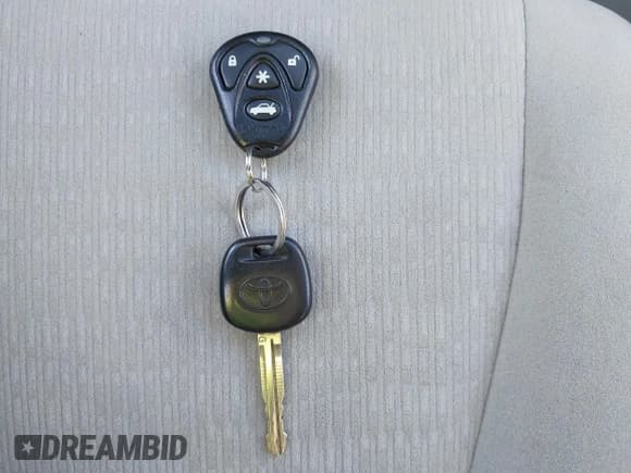 ✅ 2012 Toyota Highlander • VIN: 5TDZA3EH4CS023660 • Лот: 43470031. Опубликован ранее на IAAI с пробегом 124 399 миль. Бесплатный доступ к архиву аукционных продаж из США и подробный отчёт об истории автомобиля на DreamBid. Изображение 11.