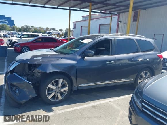 ✅ 2014 Nissan Pathfinder SL • VIN: 5N1AR2MNXEC605981 • Lot: 42644465. Listed on IAAI with 128,615 mi. Free auction sales archive from the USA and detailed vehicle history report at DreamBid. Image 15.