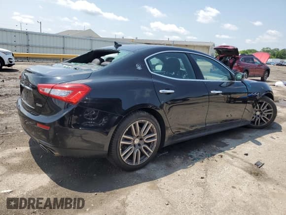 ✅ 2017 Maserati Ghibli • VIN: ZAM57XSA1H1226551 • Лот: 60850035. Опубликован ранее на Copart с пробегом 73 488 миль. Бесплатный доступ к архиву аукционных продаж из США и подробный отчёт об истории автомобиля на DreamBid. Изображение 3.