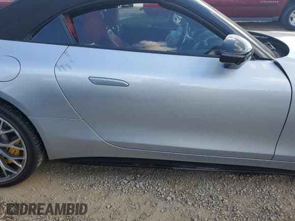 ✅ 2022 Mercedes-Benz SL 63 AMG • VIN: W1KVK8BBXNF002913 • Lot: 87042845. Listed on Copart with Not provided. Free auction sales archive from the USA and detailed vehicle history report at DreamBid. Image 10.