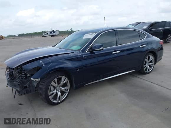✅ 2017 Infiniti Q70 3.7 • VIN: JN1BY1PR0HM210469 • Лот: 42149004. Опубликован ранее на IAAI с пробегом 105 840 миль. Бесплатный доступ к архиву аукционных продаж из США и подробный отчёт об истории автомобиля на DreamBid. Изображение 19.