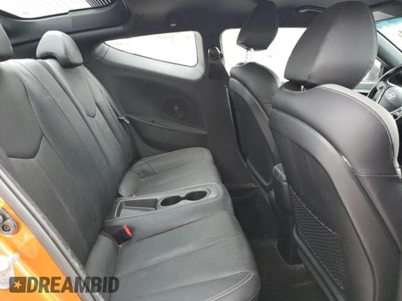 ✅ 2016 Hyundai Veloster Turbo • VIN: KMHTC6AE5GU270521 • Lot: 83511334. Listed on Copart with 197,171 mi. Free auction sales archive from the USA and detailed vehicle history report at DreamBid. Image 10.