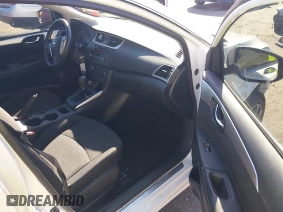 ✅ 2016 Nissan Sentra S • VIN: 3N1AB7AP1GY327951 • Лот: 43579541. Опубликован ранее на IAAI с пробегом 136 428 миль. Бесплатный доступ к архиву аукционных продаж из США и подробный отчёт об истории автомобиля на DreamBid. Изображение 5.