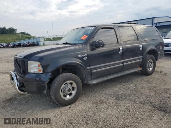 ✅ 2005 Ford Excursion Limited • VIN: 1FMNU43SX5EA84218 • Лот: 68275315. Опубликован ранее на Copart с пробегом Не указан. Бесплатный доступ к архиву аукционных продаж из США и подробный отчёт об истории автомобиля на DreamBid. Изображение 1.