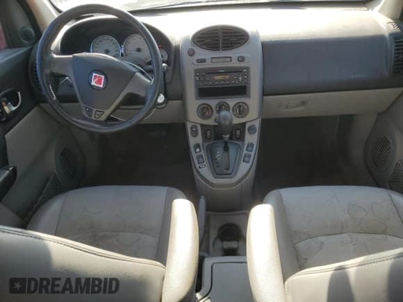 ✅ 2004 Saturn VUE V6 • VIN: 5GZCZ53454S881737 • Lot: 56832185. Wystawiony na Copart z przebiegiem 46 953 mil. Bezpłatny archiwum sprzedaży aukcyjnych z USA i szczegółowy raport historii pojazdu na DreamBid. Zdjęcie 8.