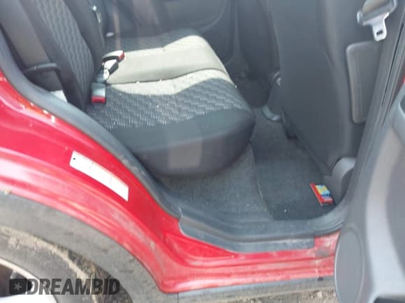 ✅ 2008 Suzuki SX4 • VIN: JS2YB413085110614 • Lot: 42471538. Wystawiony na IAAI z przebiegiem 164 249 mil. Bezpłatny archiwum sprzedaży aukcyjnych z USA i szczegółowy raport historii pojazdu na DreamBid. Zdjęcie 8.