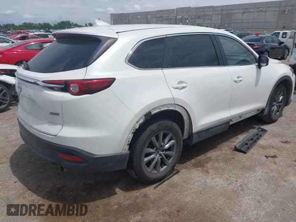 ✅ 2018 Mazda CX-9 Sport • VIN: JM3TCABYXJ0222986 • Lot: 42489498. Wystawiony na IAAI z przebiegiem 95 864 mil. Bezpłatny archiwum sprzedaży aukcyjnych z USA i szczegółowy raport historii pojazdu na DreamBid. Zdjęcie 4.