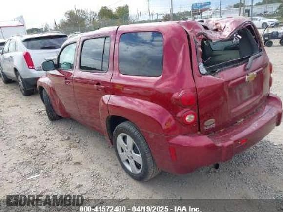 2008 Chevrolet HHR LS z VIN 3GNDA13D38S629069, wystawiony jako IAAI lot #41572480 z przebiegiem 156 792 mil mil oraz . Historia ofert i sprzedaży dostępna na DreamBid. Obrazek 3.