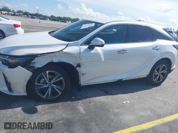 ✅ 2023 Lexus RX 350 • VIN: 2T2BAMBA1PC003150 • Лот: 42690032. Опубликован ранее на IAAI с пробегом 29 891 миль. Бесплатный доступ к архиву аукционных продаж из США и подробный отчёт об истории автомобиля на DreamBid. Изображение 6.