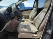 ✅ 2006 Saturn VUE • VIN: 5GZCZ53486S844622 • Lot: 49427535. Wystawiony na Copart z przebiegiem 289 433 mil. Bezpłatny archiwum sprzedaży aukcyjnych z USA i szczegółowy raport historii pojazdu na DreamBid. Zdjęcie 7.