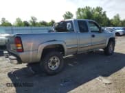 ✅ 2002 Chevrolet Silverado 2500HD LS • VIN: 1GCHK291X2E189279 • Lot: 64008405. Wystawiony na Copart z przebiegiem Nie podano. Bezpłatny archiwum sprzedaży aukcyjnych z USA i szczegółowy raport historii pojazdu na DreamBid. Zdjęcie 3.