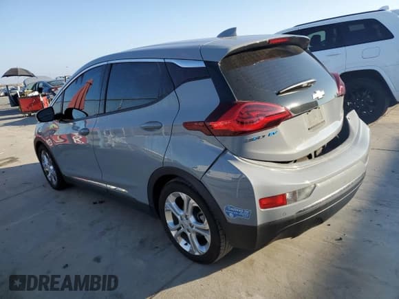 ✅ 2021 Chevrolet Bolt EV LT • VIN: 1G1FY6S03M4103598 • Lot: 43211495. Wystawiony na Copart z przebiegiem 48 809 mil. Bezpłatny archiwum sprzedaży aukcyjnych z USA i szczegółowy raport historii pojazdu na DreamBid. Zdjęcie 2.