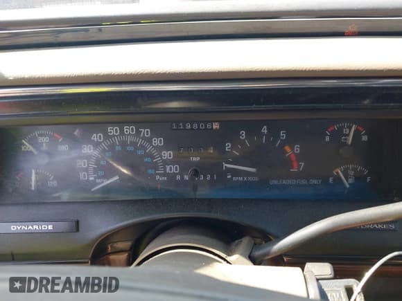 ✅ 1998 Buick LeSabre Custom • VIN: 1G4HP52K4WH482441 • Lot: 42949077. Listed on IAAI with 119,806 mi. Free auction sales archive from the USA and detailed vehicle history report at DreamBid. Image 7.