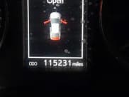 ✅ 2018 Toyota Corolla L • VIN: 2T1BURHE7JC030797 • Lot: 42067020. Listed on IAAI with 115,231 mi. Free auction sales archive from the USA and detailed vehicle history report at DreamBid. Image 15.