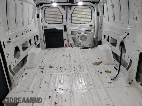 ✅ 2018 Ford Transit • VIN: 1FTYE9ZM2JKA56168 • Lot: 45340135. Listed on Copart with 80,850 mi. Free auction sales archive from the USA and detailed vehicle history report at DreamBid. Image 10.