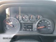 ✅ 2021 Chevrolet Silverado 1500 Custom • VIN: 3GCPWBEK6MG190570 • Lot: 80639614. Wystawiony na Copart z przebiegiem 81 468 mil. Bezpłatny archiwum sprzedaży aukcyjnych z USA i szczegółowy raport historii pojazdu na DreamBid. Zdjęcie 9.