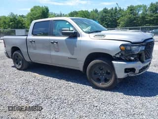 ✅ 2025 Ram 1500 Tradesman • VIN: 1C6RRFGG8SN667690 • Lot: 42631008. Wystawiony na IAAI z przebiegiem 2 281 mil. Bezpłatny archiwum sprzedaży aukcyjnych z USA i szczegółowy raport historii pojazdu na DreamBid. Zdjęcie 1.