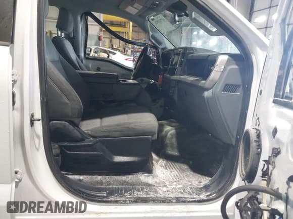 ✅ 2023 Ford F-250 XLT • VIN: 1FT7W2BT6PEC17372 • Лот: 43728821. Опубликован ранее на IAAI с пробегом 69 319 миль. Бесплатный доступ к архиву аукционных продаж из США и подробный отчёт об истории автомобиля на DreamBid. Изображение 5.