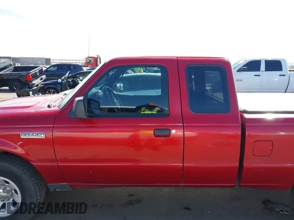 ✅ 2010 Ford Ranger XL • VIN: 1FTKR1ED7APA52847 • Lot: 43208284. Listed on IAAI with 171,031 mi. Free auction sales archive from the USA and detailed vehicle history report at DreamBid. Image 14.
