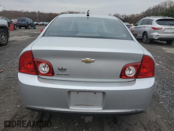 ✅ 2011 Chevrolet Malibu 1LS • VIN: 1G1ZB5E12BF234469 • Lot: 80911784. Listed on Copart with 228,949 mi. Free auction sales archive from the USA and detailed vehicle history report at DreamBid. Image 6.