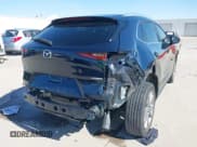 ✅ 2024 Mazda CX-30 S Preferred • VIN: 3MVDMBCM1RM676403 • Lot: 43475497. Wystawiony na IAAI z przebiegiem 21 619 mil. Bezpłatny archiwum sprzedaży aukcyjnych z USA i szczegółowy raport historii pojazdu na DreamBid. Zdjęcie 6.